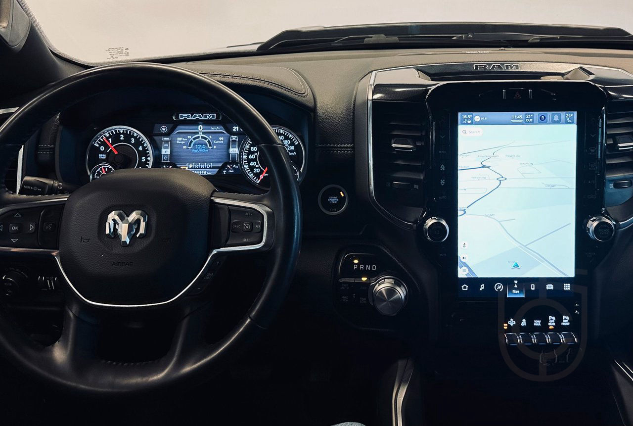 Dodge RAM 5,7 V8 Hemi 4X4 Night Edition
