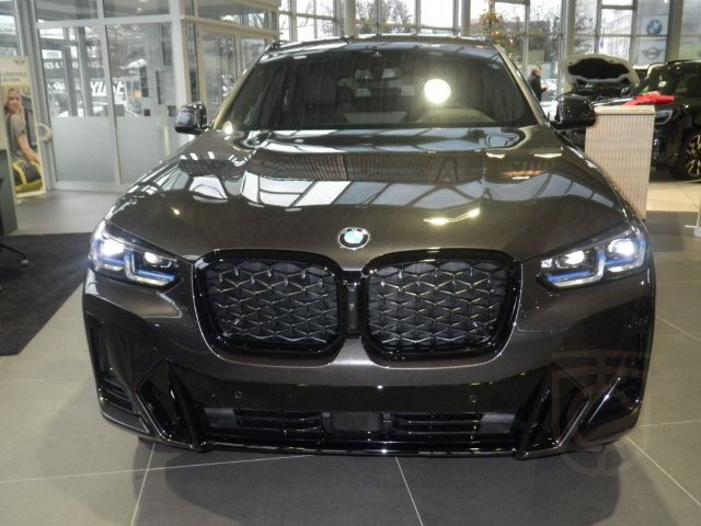 BMW X4 xDrive 30i Sportpaket HUD AHK-klappbar AHK El