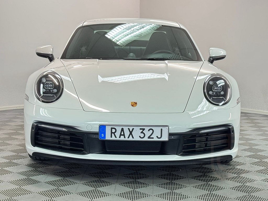 Porsche 911 992 Carrera 4S