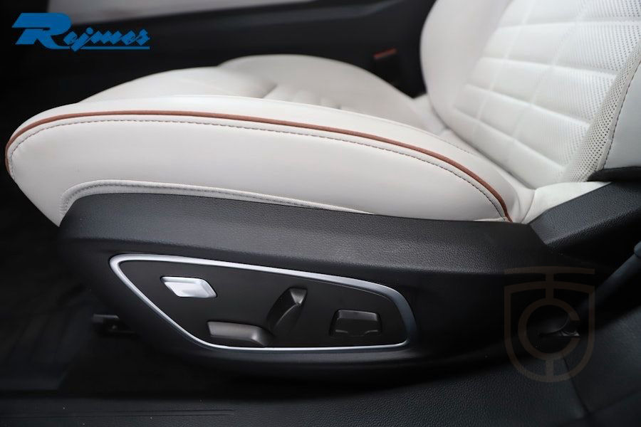 Renault Espace VI E-Tech 200 Iconic A