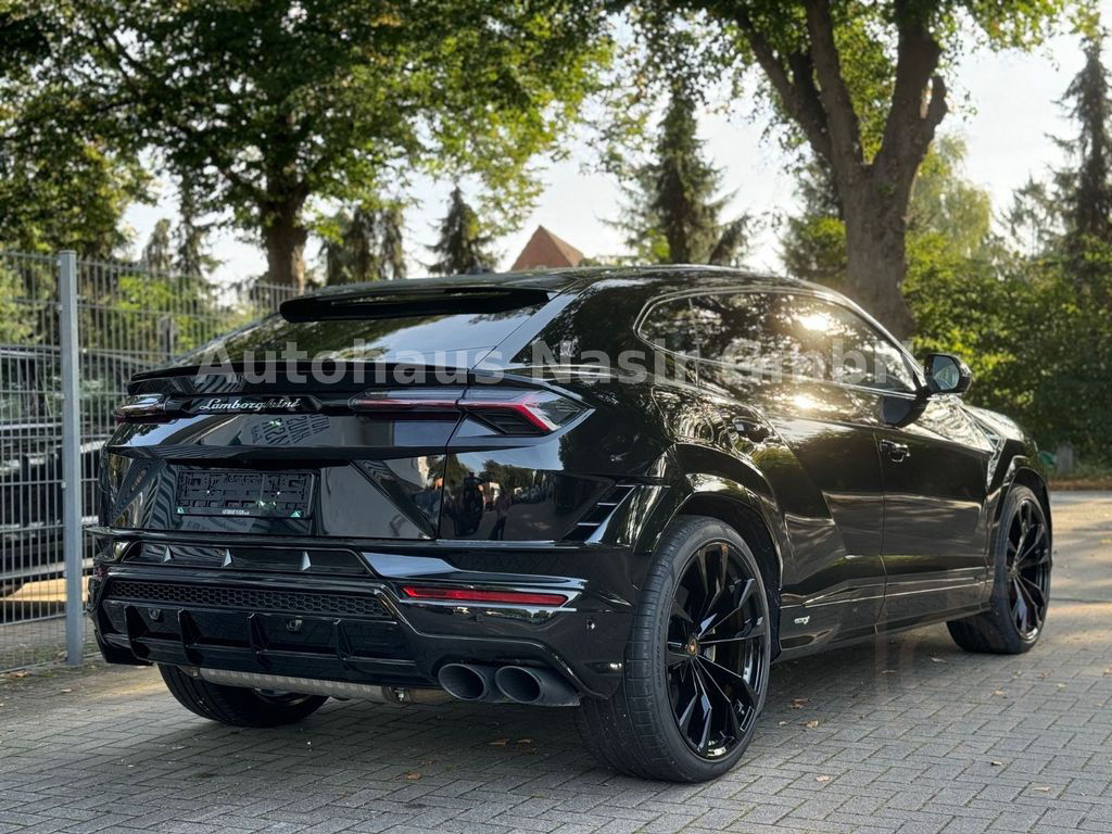 Lamborghini Urus S /BIG CARBON PCK/B&O/23"/MASSAGE/PANORAMA