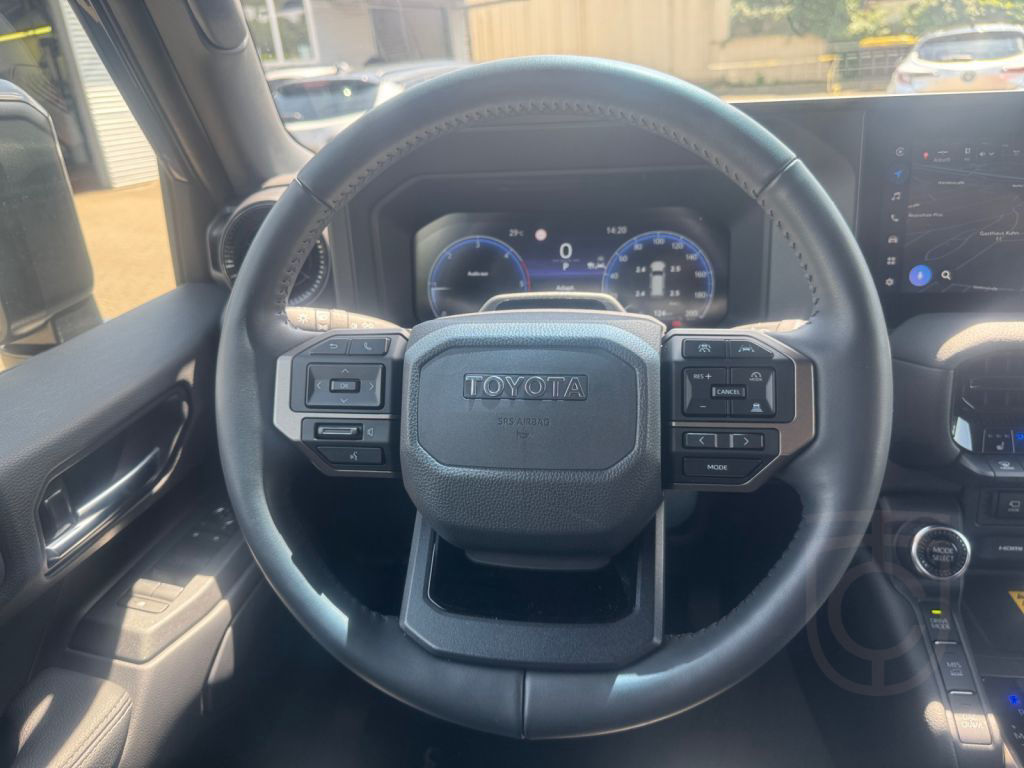Toyota Land Cruiser 2.8 D-4D Automatik Executive (250/J