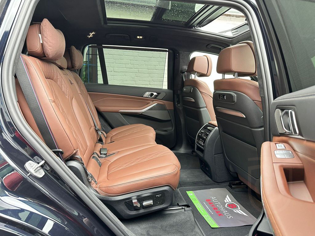 BMW X7 M60 i *M-SPORT PRO* LASER/360/HUD/H&K/SOFT-CL
