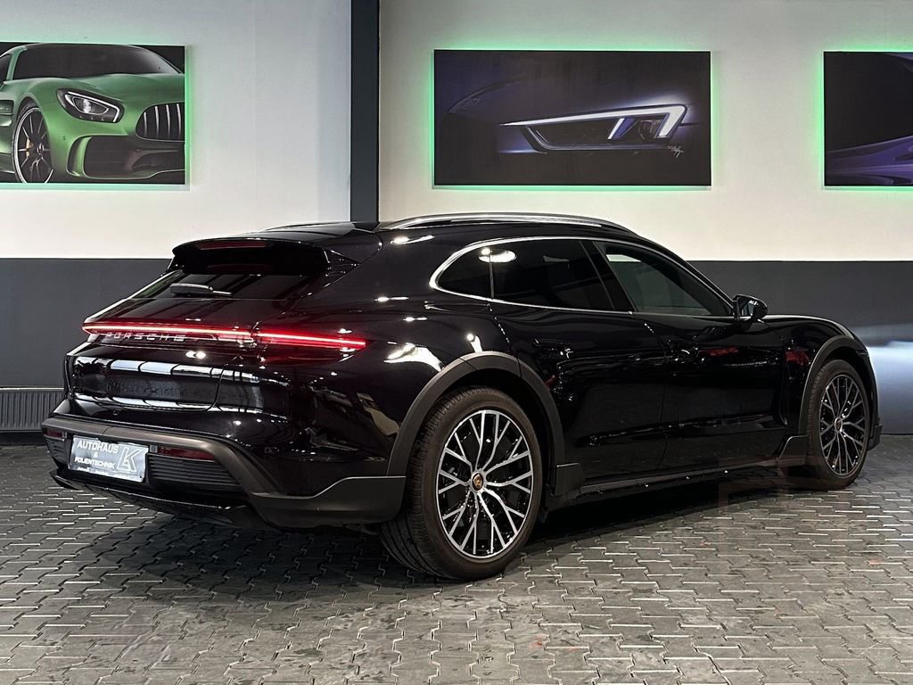 Porsche Taycan 4 Cross Turismo*2024*BRD*PANO*HUD*PASM*