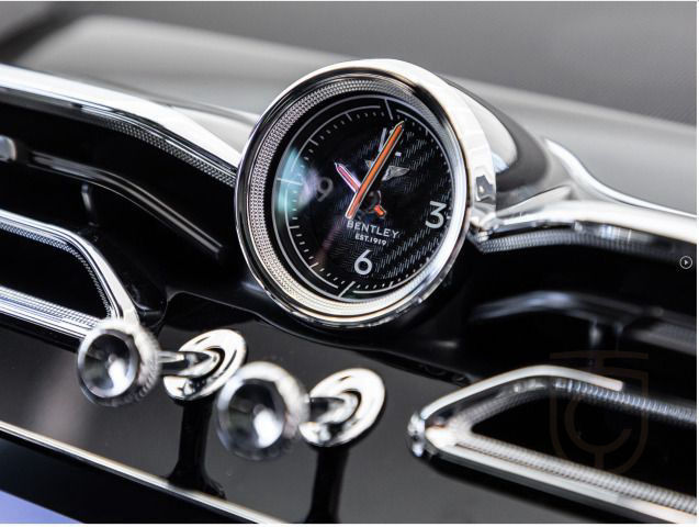 Bentley Bentayga V8 22" Massage