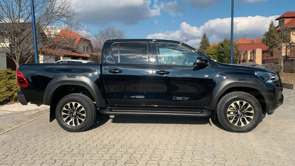 Toyota Hilux2.8 D-4D 4X4 DOUBLE GR SPORT, NET. EXPORT