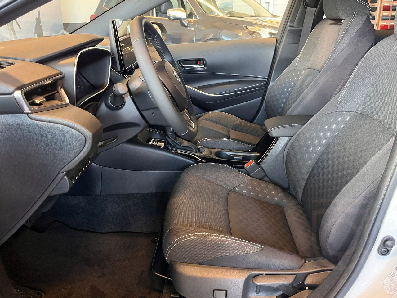 Suzuki Swace Hybrid-CVT Inclusive 3 fria