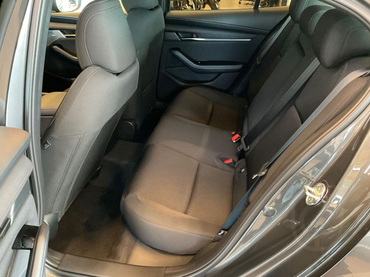 Mazda 3 Sedan 2.0L e-SKYACTIV X