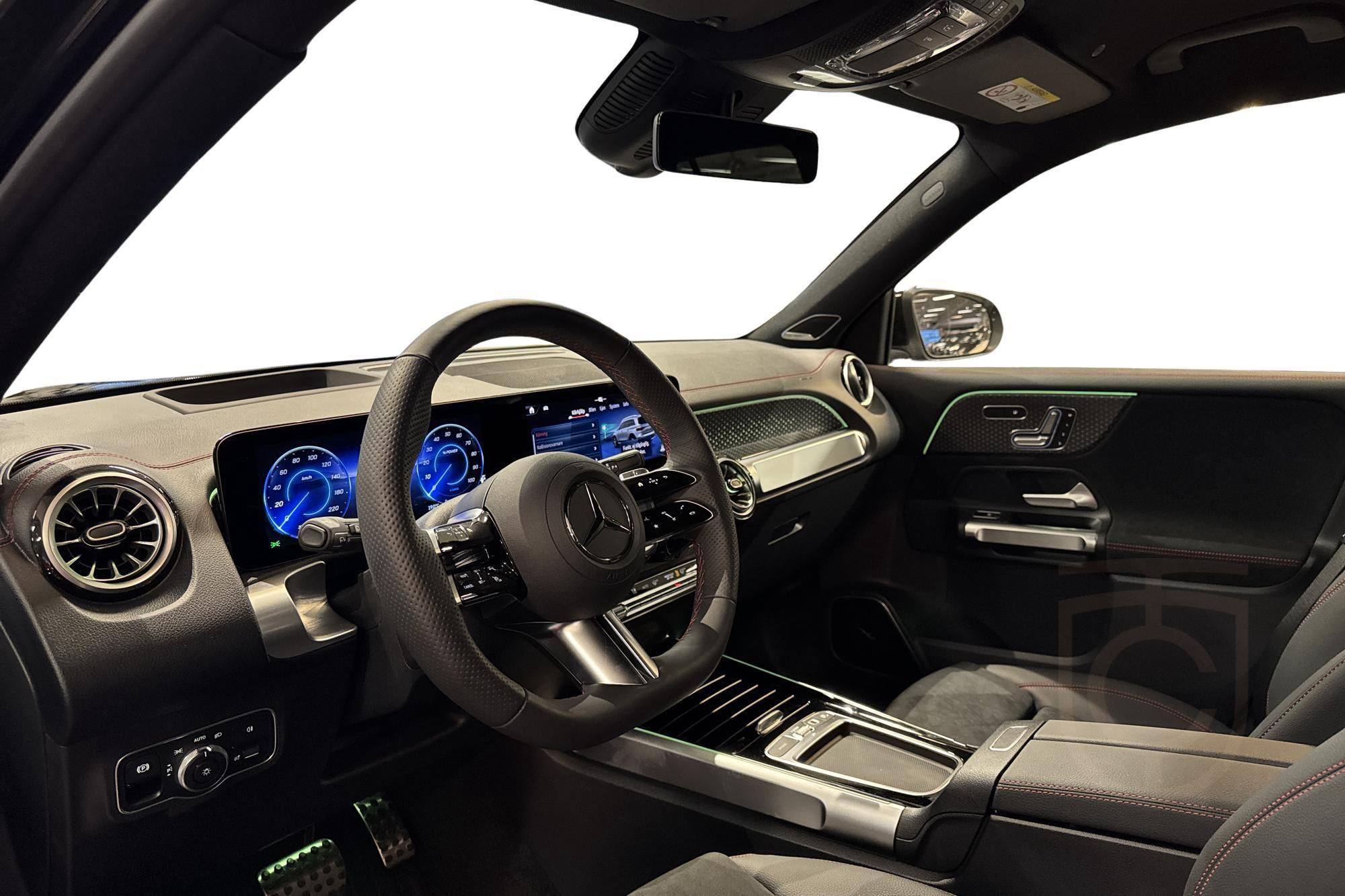 Mercedes-Benz EQB 300 4MATIC