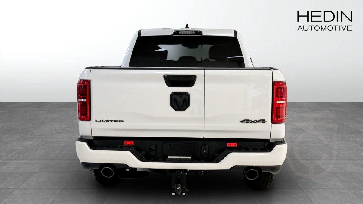 RAM 1500 RAM 1500 CREW CAB 4X4 LIMITED NIGHT RB