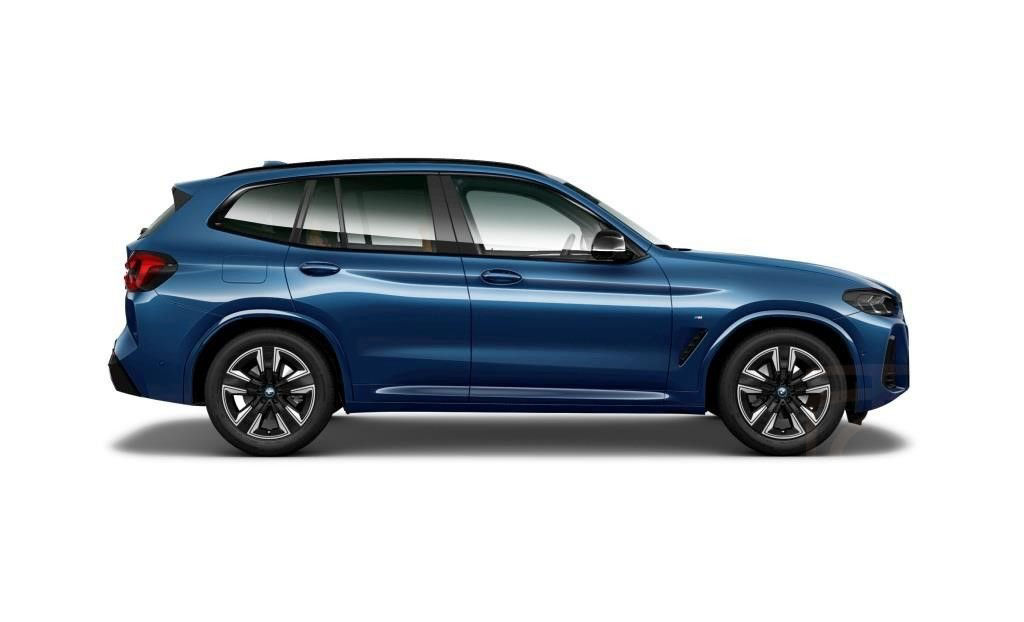 BMW iX3 Charged M Sport