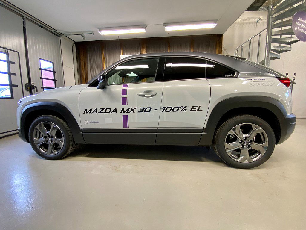 Mazda MX-30 e-SKYACTIV 143hk COSMO (DEMO)