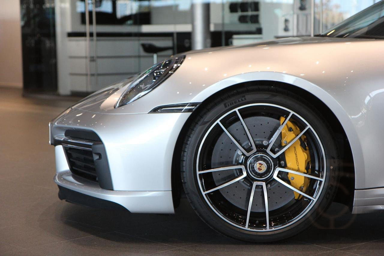 Porsche 911 992 Turbo S 650hk