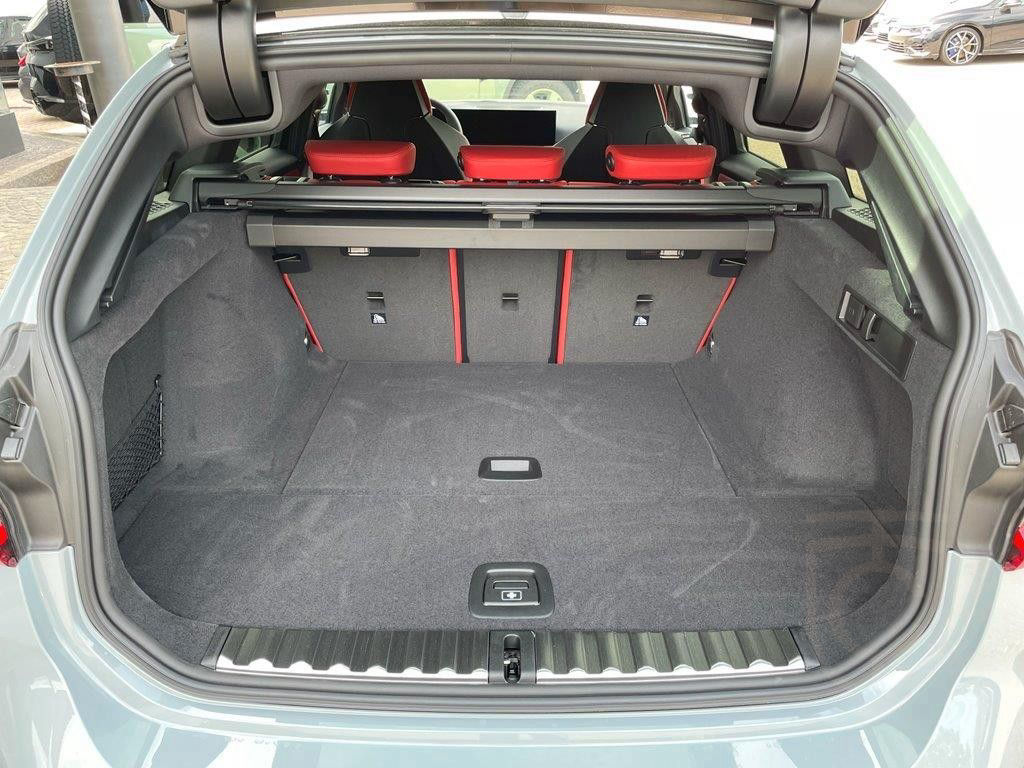 BMW M3 Comp. Touring/Brooklyn-Red/H&K/Assistant