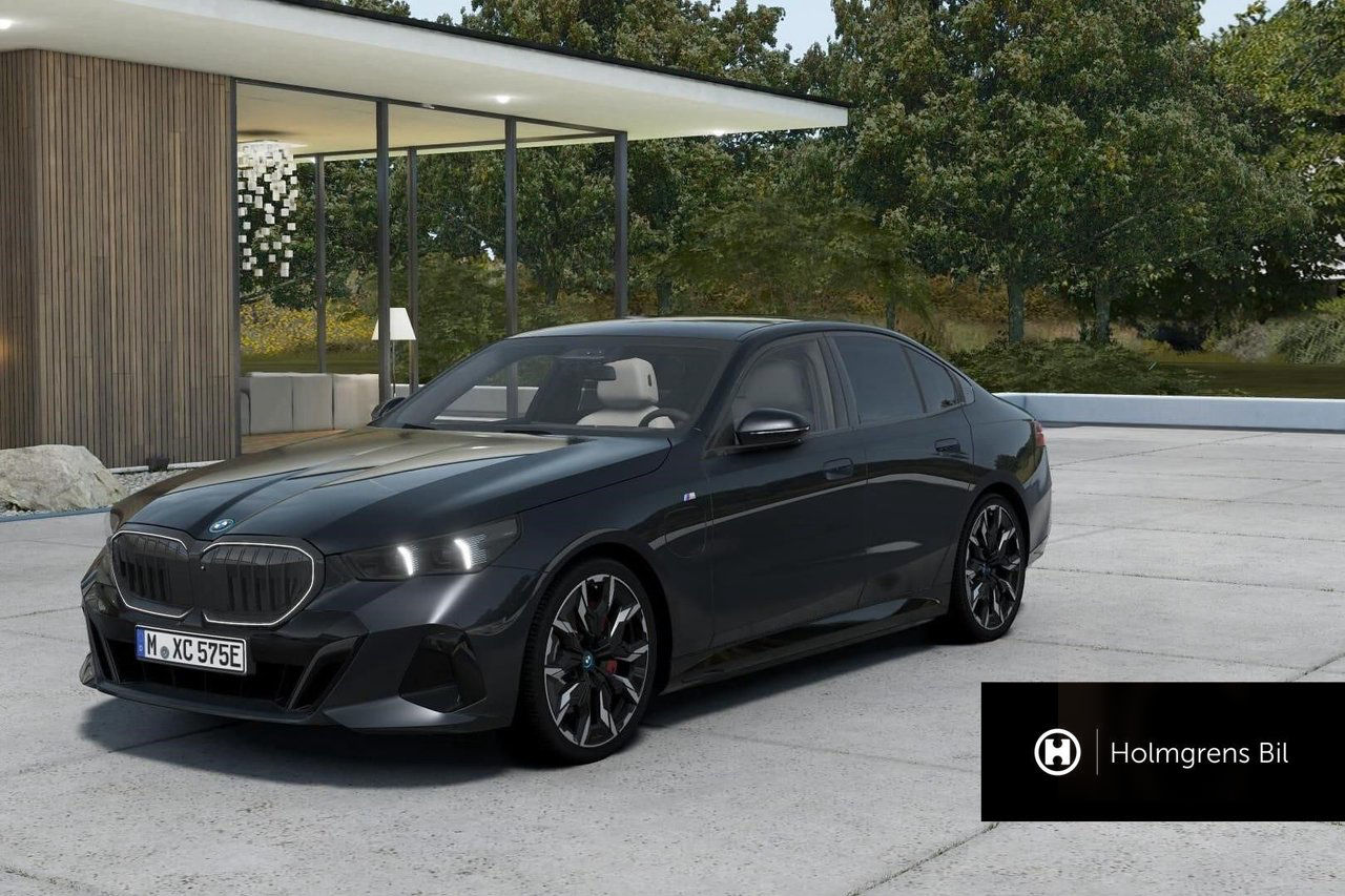 BMW 550 e xDrive M Sport Pro Innovation Travel Comfort