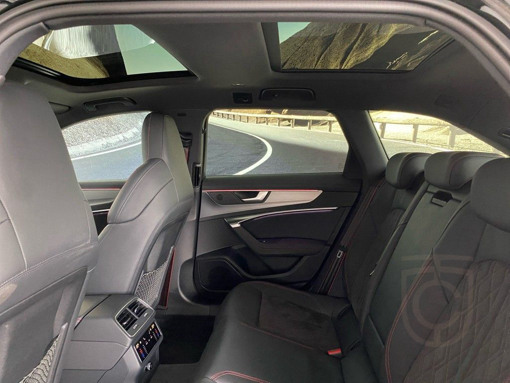 Audi S6 Avant 3.0 TDI quattro PANO+AHK+RFK+MATRIX+21"