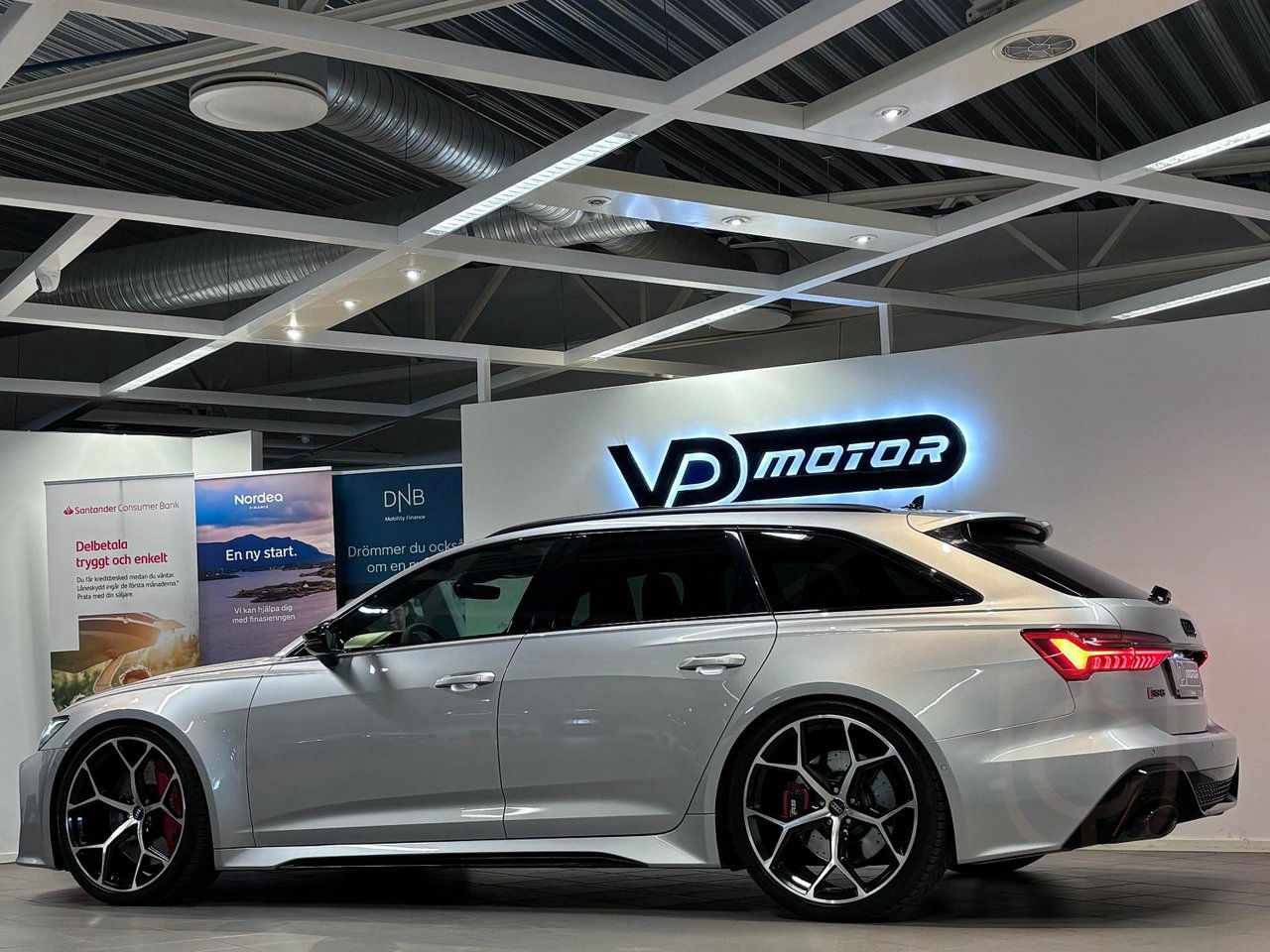 Audi RS6 Pano B&O 3D HUD Soft Close 22'' RS Design