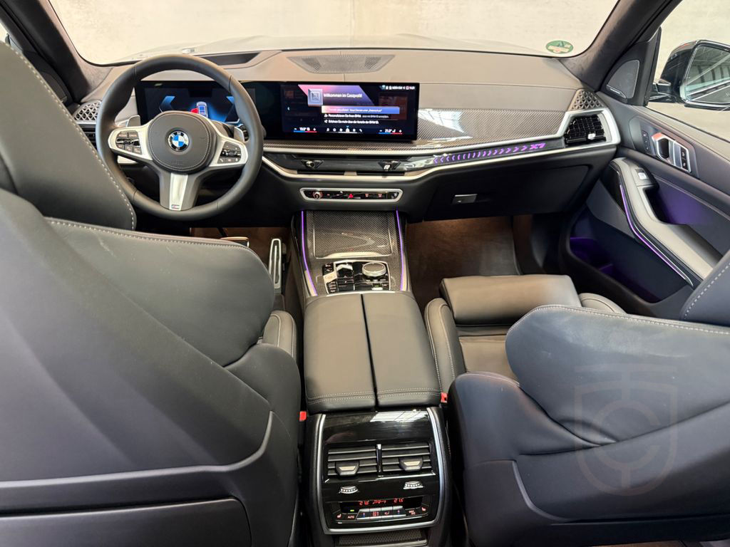 BMW X7 xDrive 40 d M Sportsport / voll / LM 23"/GSHD