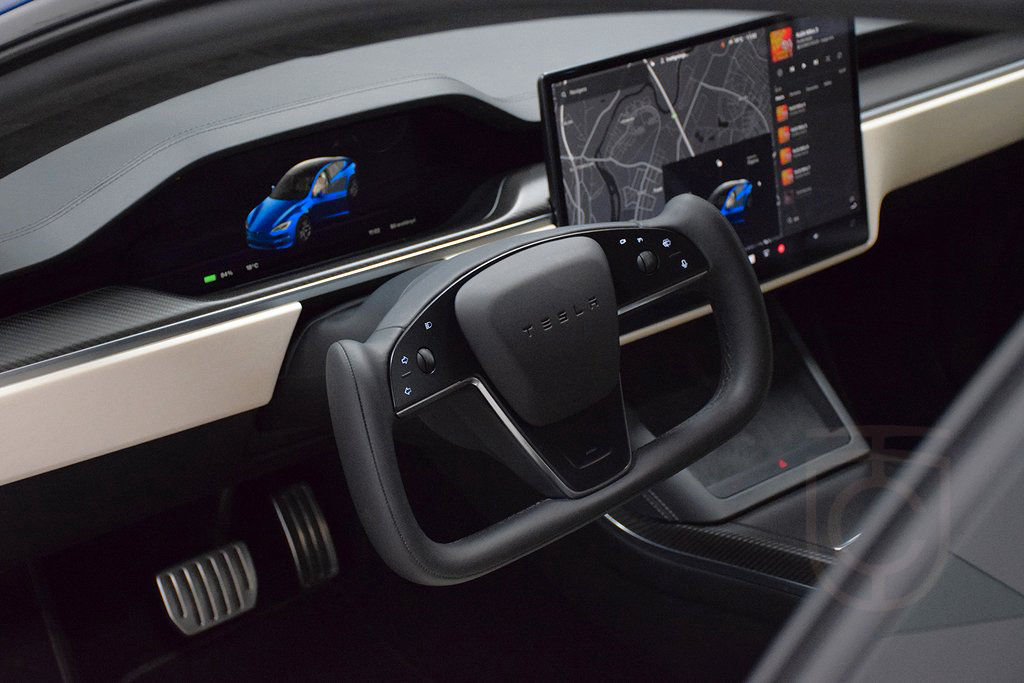 Tesla Model S Plaid