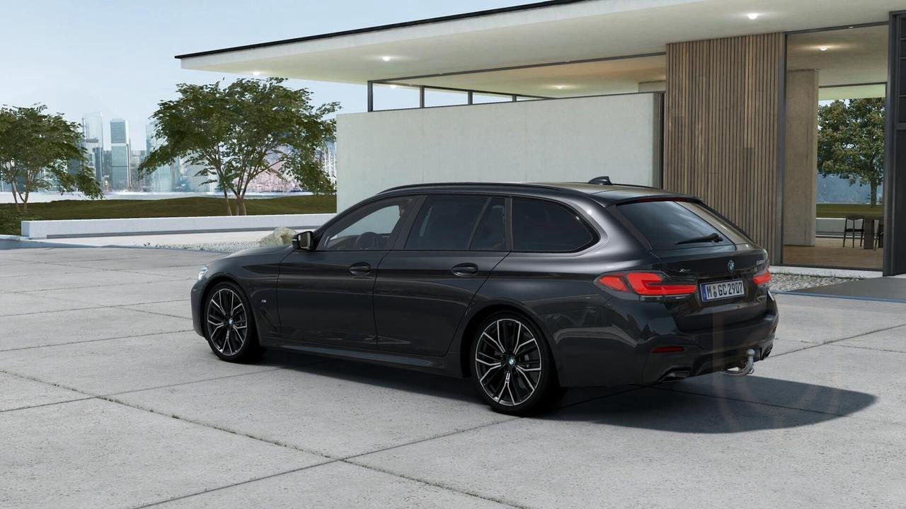 BMW 520 d xDrive Touring Innovation Editon M Sport Komfortst