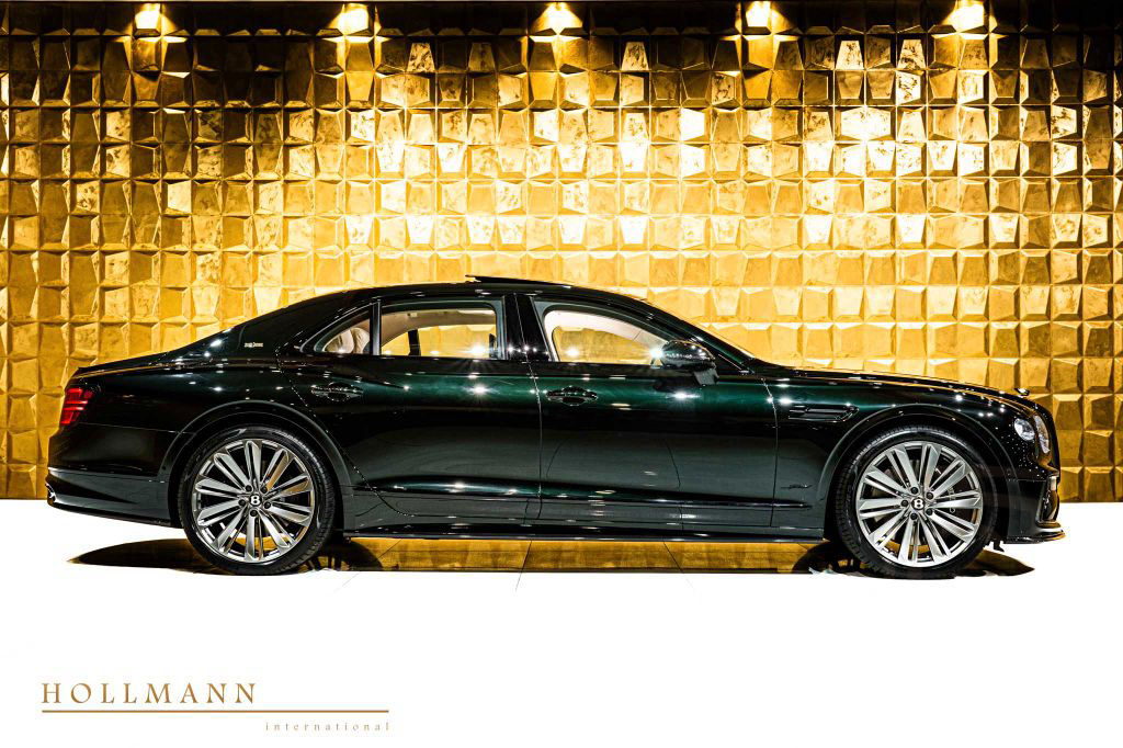 Bentley Flying Spur SPEED V8 HYBRID FIRST EDITION