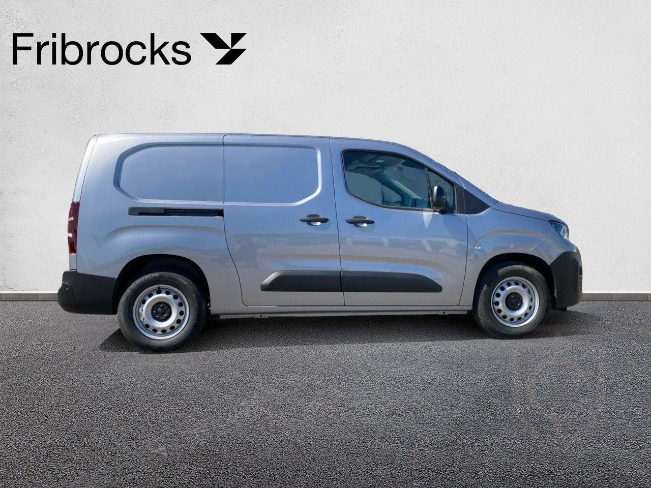 Peugeot e-Partner PRO L2 136