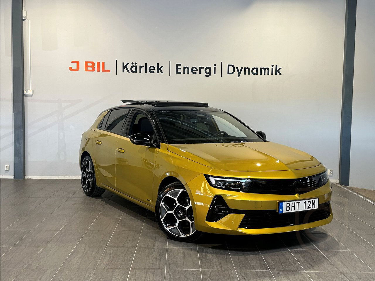 Opel Astra Ultimate 1.2 PT