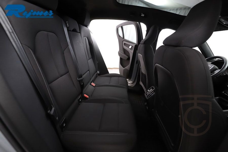 Volvo C40 Recharge Extended Range Core