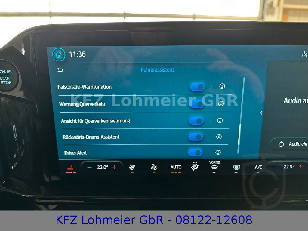 Ford Tourneo Custom 320 L2 Titanium 4x4 *Voll*