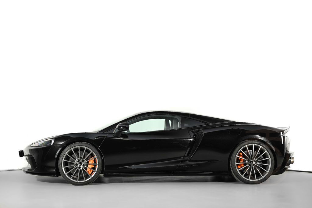 McLaren GT | Premium | Panoramic | B&W | Lift | VAT