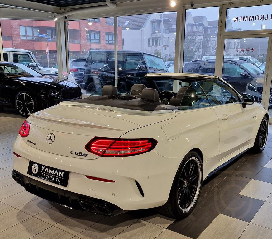 Mercedes-Benz C 63 S AMG Cabrio *Burm*SAGA*Distr+*Night*RFK