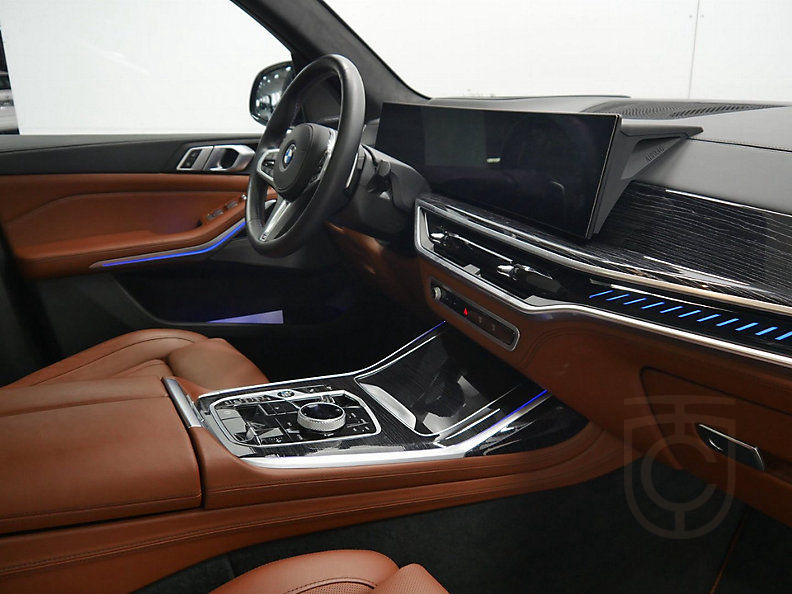 BMW X7 M60i xDrive