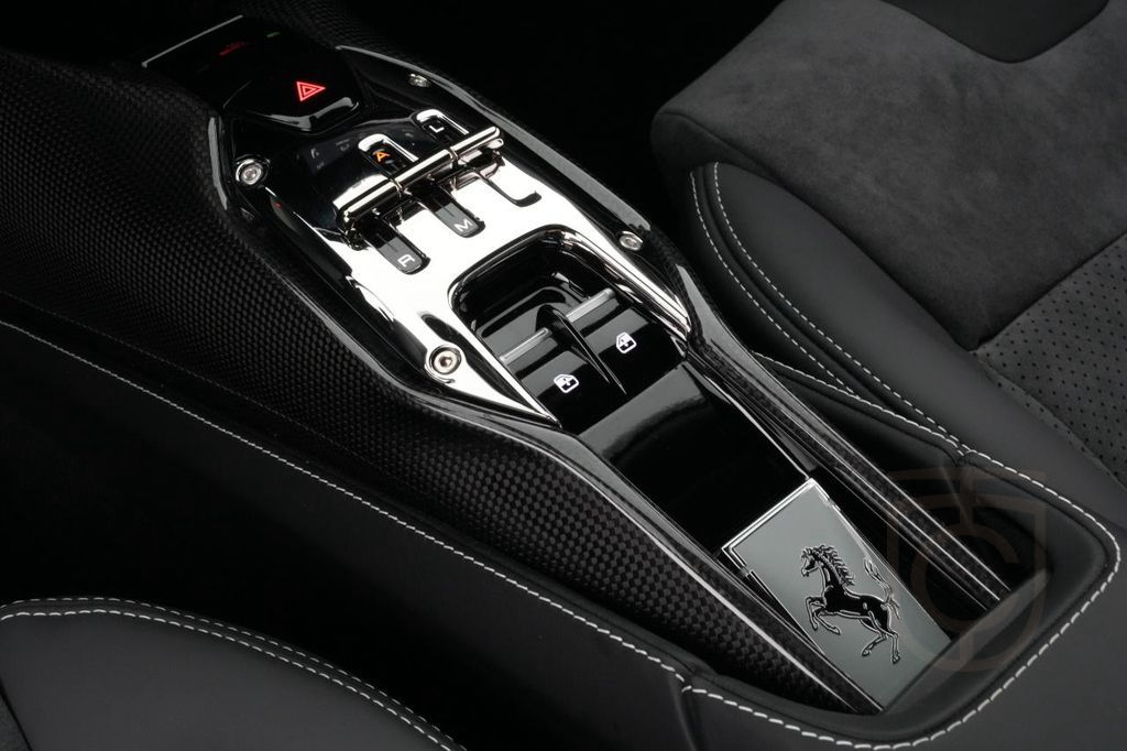 Ferrari SF90 Stradale LIFTSYSTEM CARBON LENKRAD