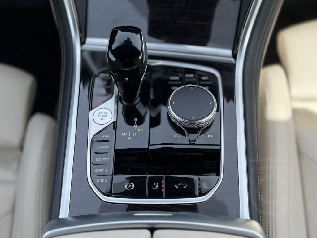 BMW M850 RAODSTER XDRIVE/CARBON CORE/CARPLAY/B&O
