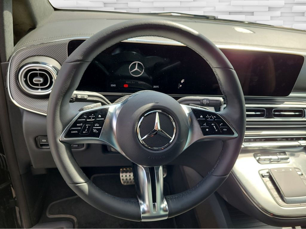 Mercedes-Benz V 300 d Exclusive lang 4x4 AMG Airmatic AHK Pano