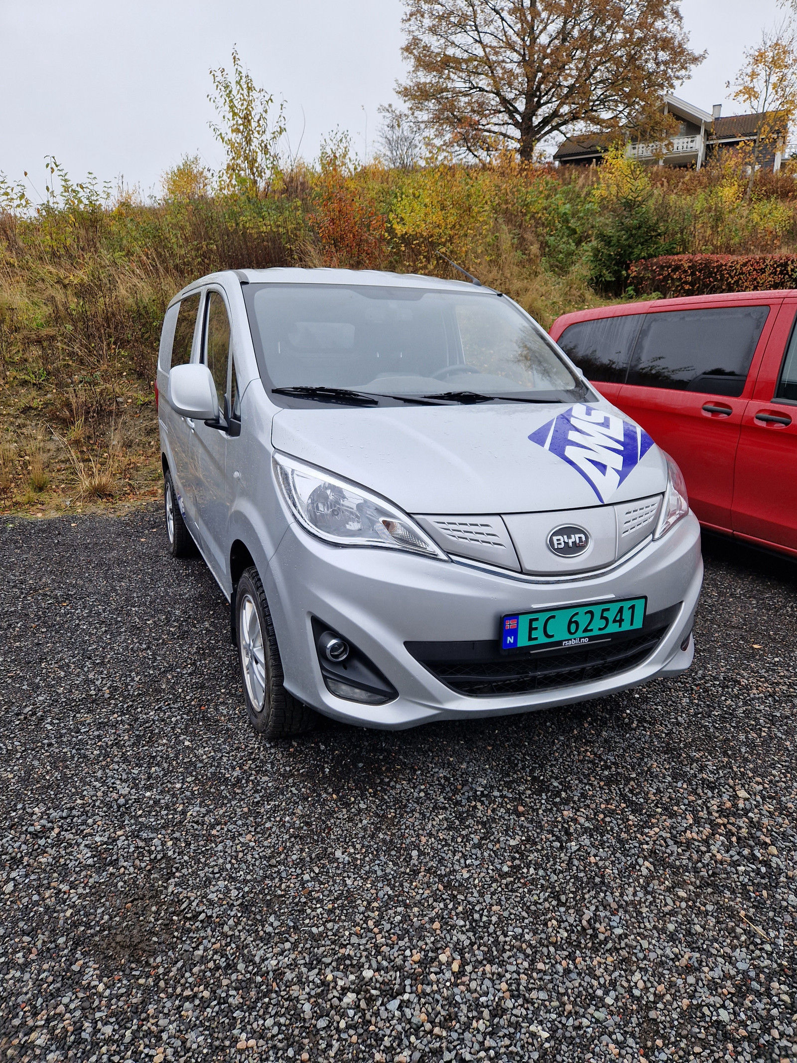 BYD T3
