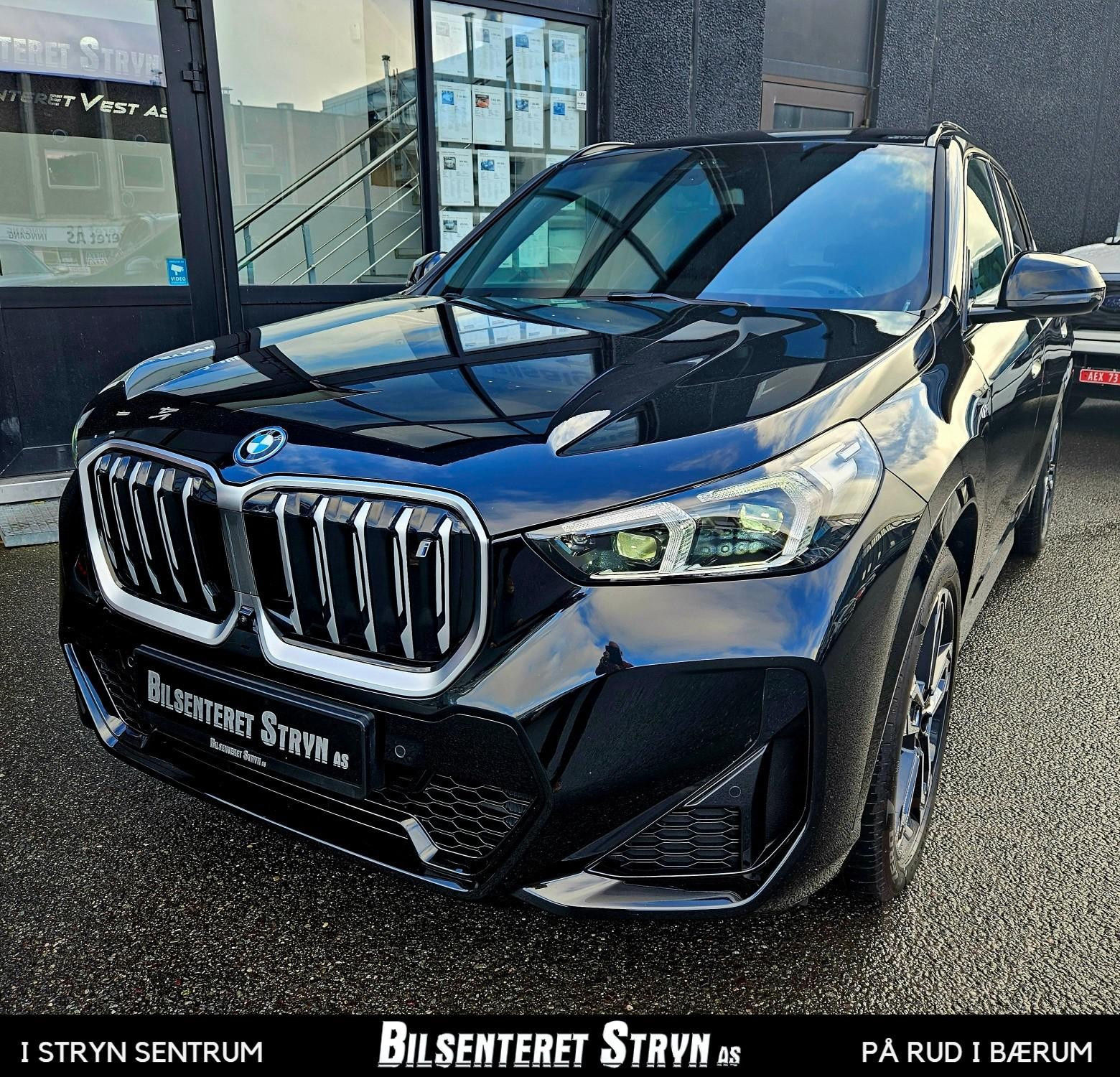BMW iX1
