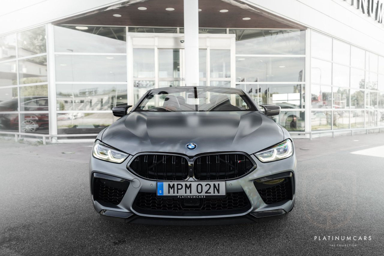 BMW M8 Competition Cab