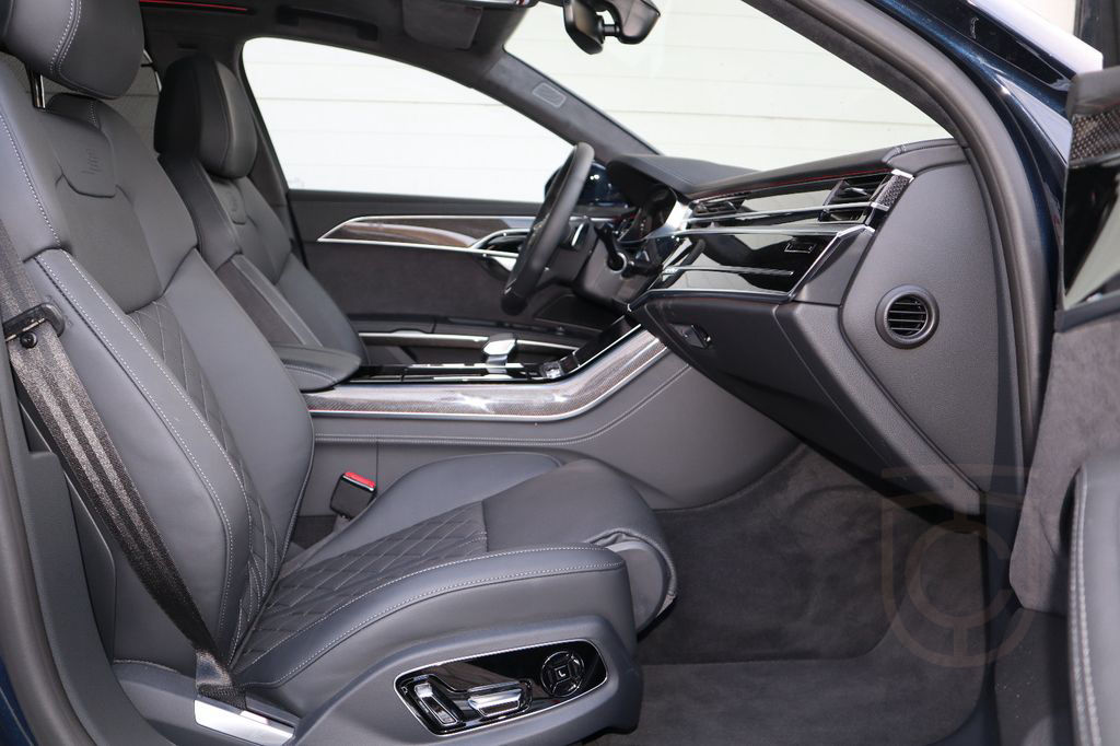 Audi A8 60 TFSI e 2x S-Line/BLACK-PAKET/CARBON/TV/B&O