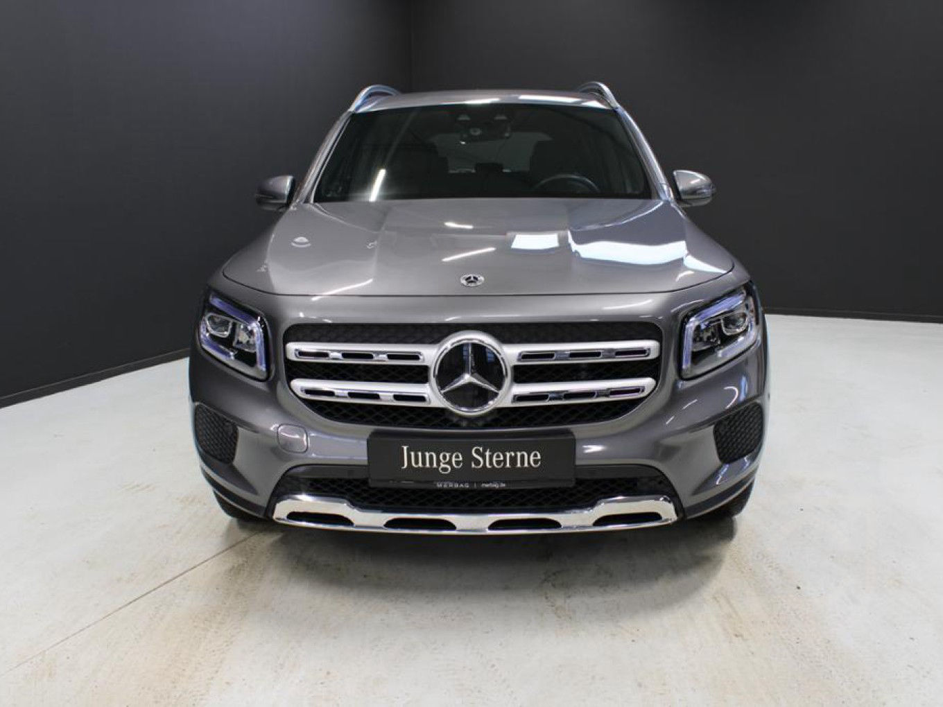 Mercedes-Benz GLB 200
