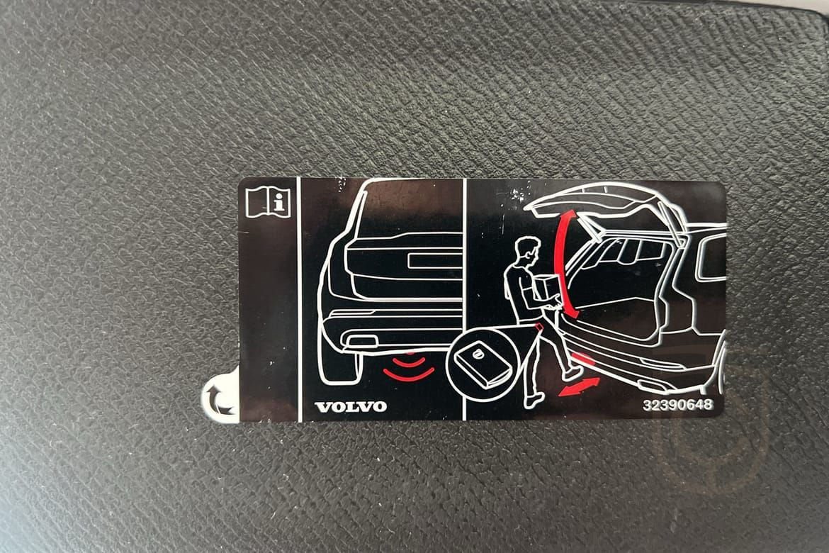 Volvo XC90 7-seater T8 Ultra Dark Edi