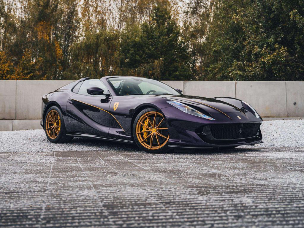 Ferrari 812 GTS Atelier/ Viola Hong Kong / Carbon / VAT