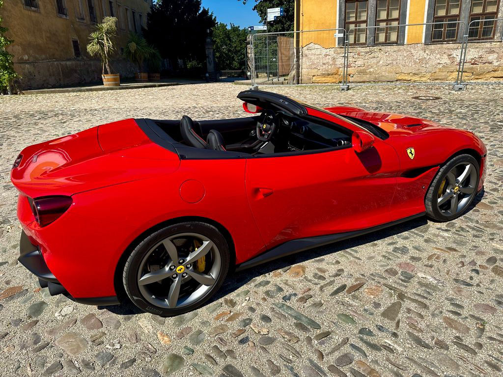 Ferrari Portofino M Modificato adaptives LED Magnaride