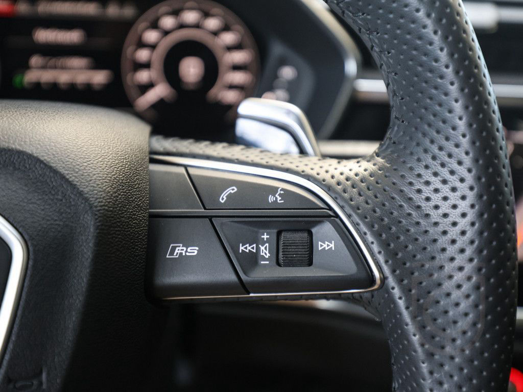 Audi RS Q3 Sportback Black quattro S tronic ACC PANO