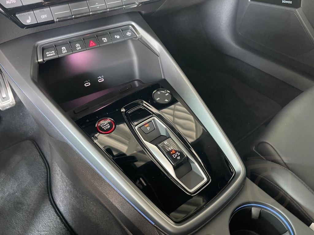 Audi RS 3 Sportback RS-Sportabgasanl., 280 km/h, Komf