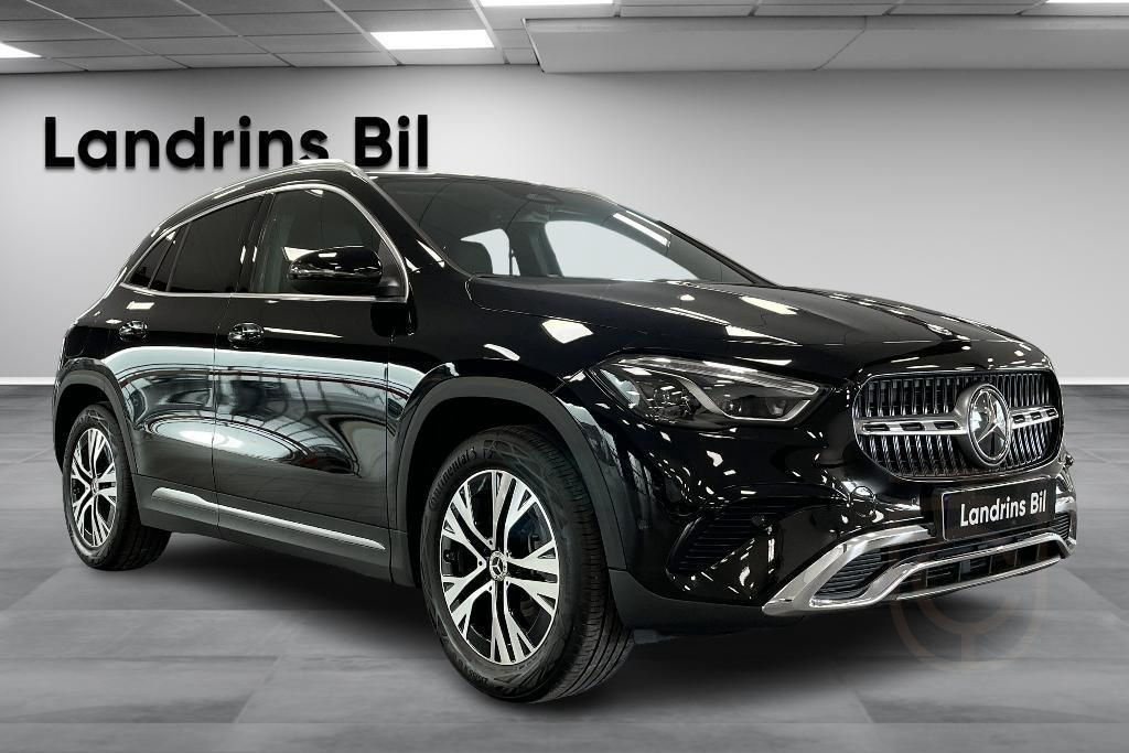 Mercedes-Benz GLA 250 e 8G-DCT Plug-in Hybrid