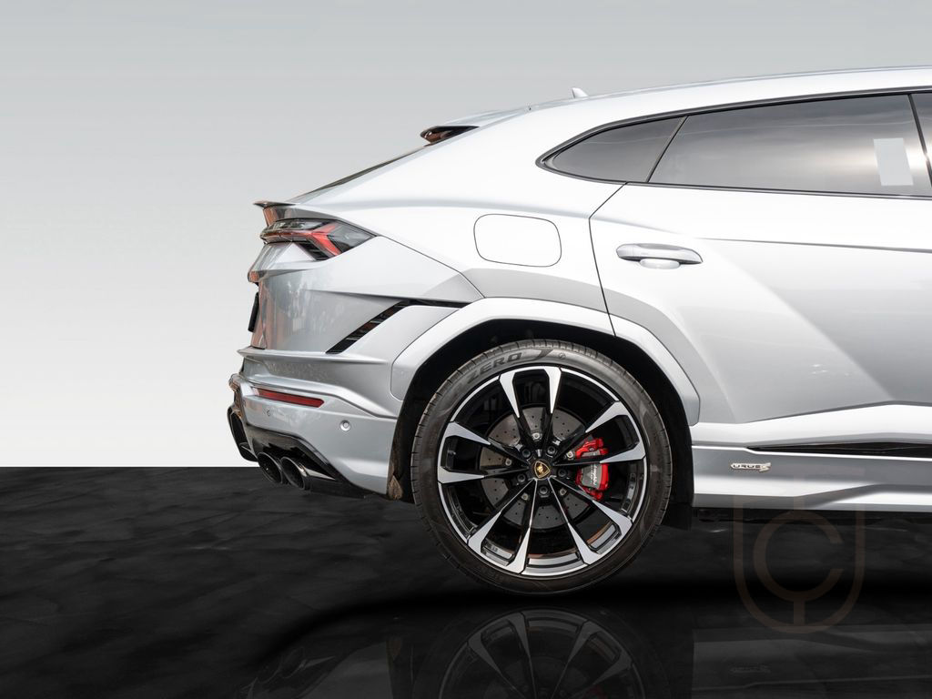 Lamborghini Urus S | Carbon Interior | Night Vision