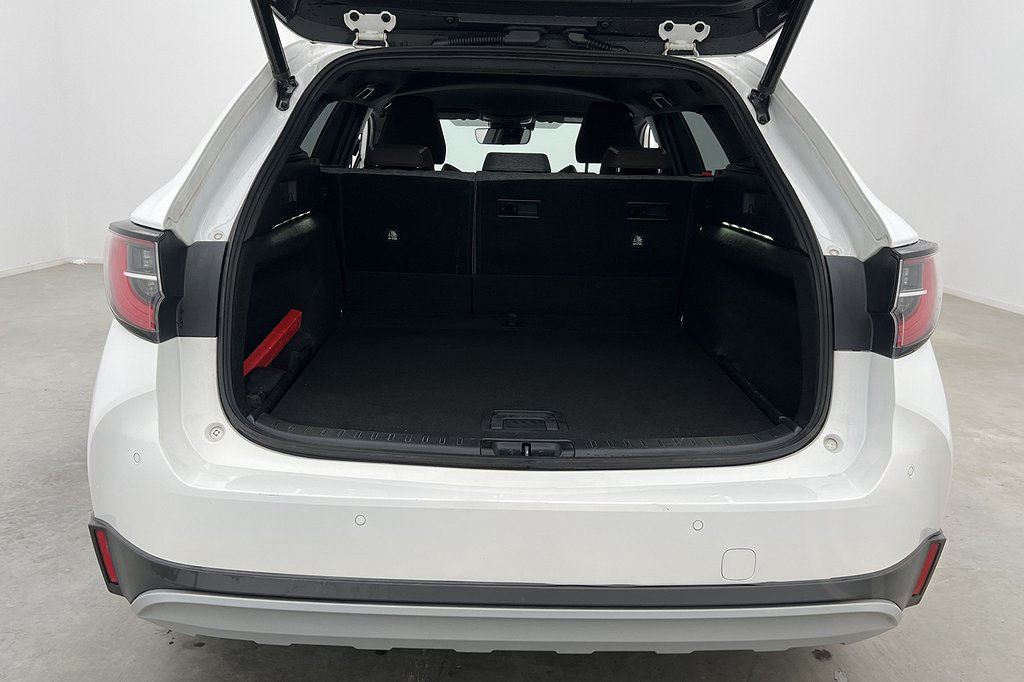 Toyota Corolla TREK Hybrid