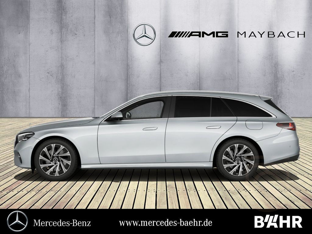 Mercedes-Benz E 300 de 4M T Exclusive/Pano/AHK/Superscreen/19"