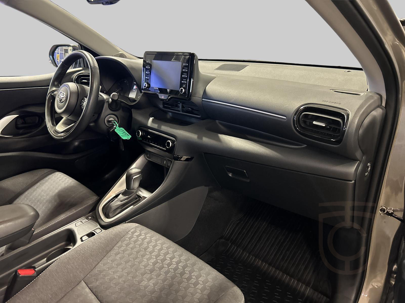 Toyota Yaris Hybrid